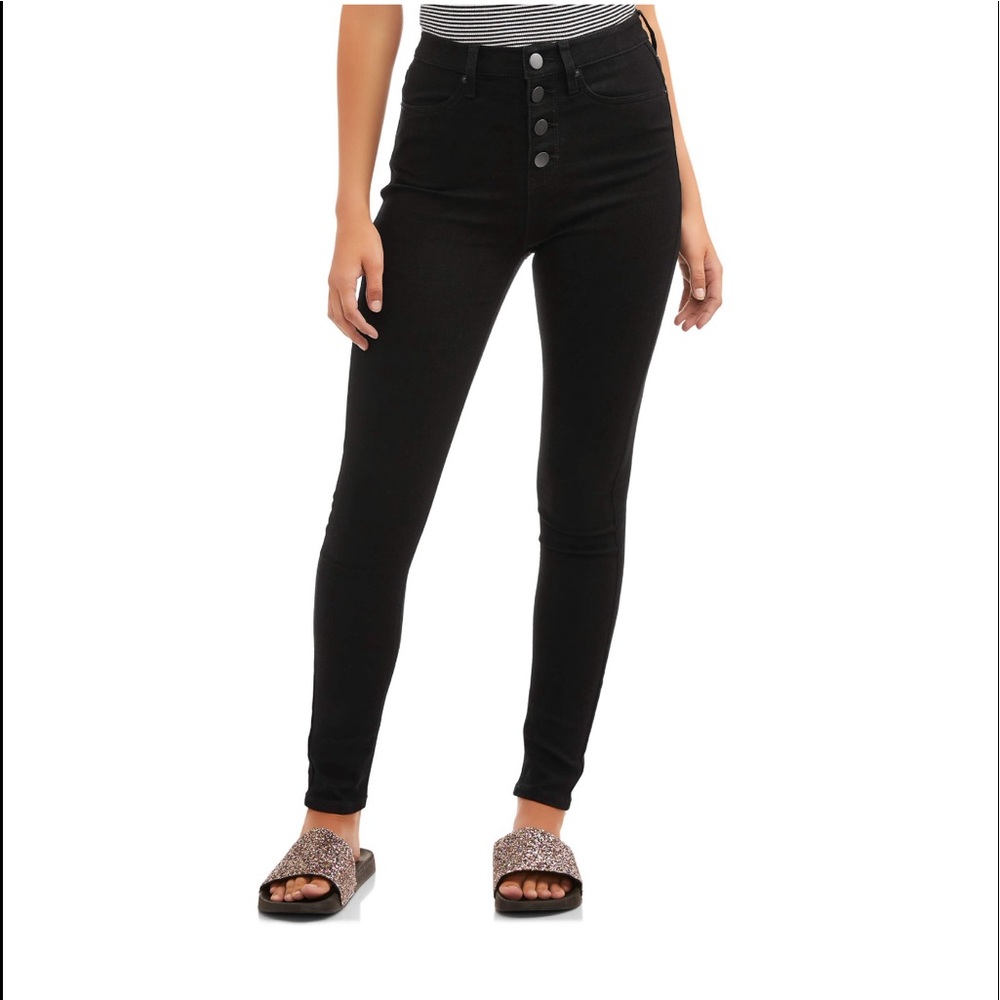 No Boundaries Juniors' high rise skinny jeans